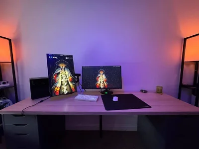 Purple-Lit Spanish-Themed Dual-Monitor Office
